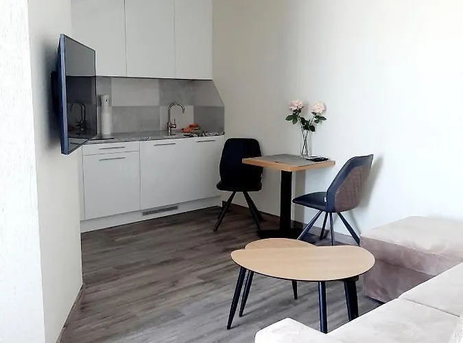 아파트 Smeltale 3